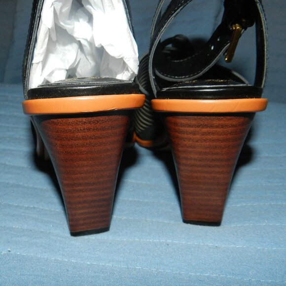Vince Camuto Frenela Stacked Heel Sandal 🆕NWT - Picture 5 of 9